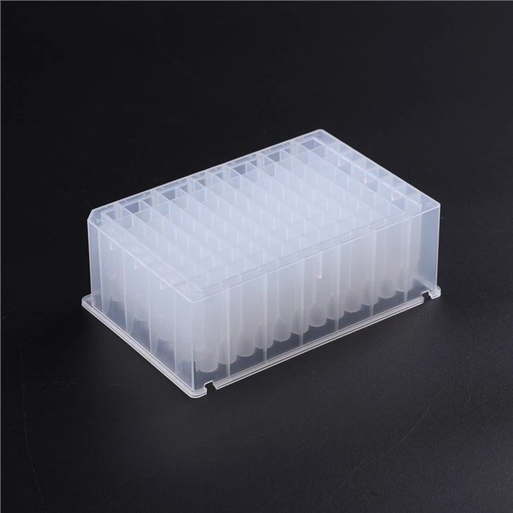 Sản phẩm y tế bán chạy nhất Tấm phản ứng tốt Pvc 96 giếng sâu