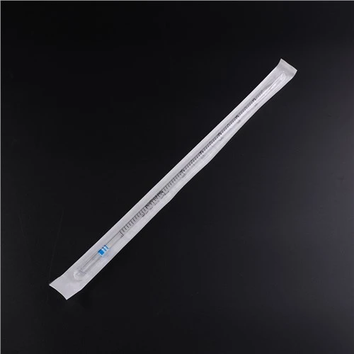 Sử dụng trong phòng thí nghiệm Pipet thủy tinh trong suốt
